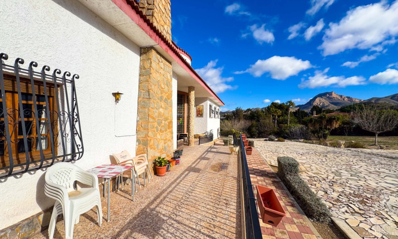 Resale - Villa - Elda - Elda Centro