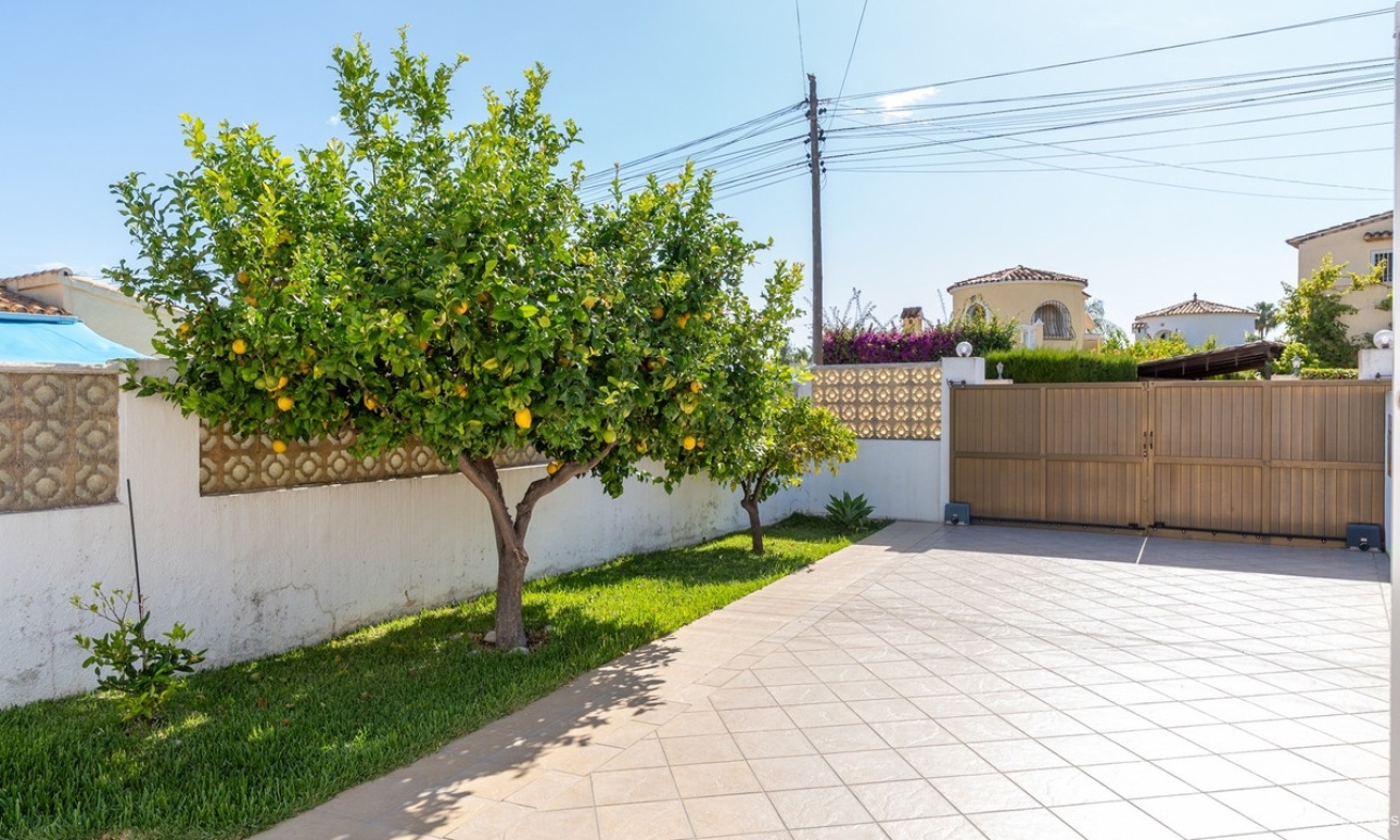 Resale - Villa - Els Poblets - Els Poblets Centro