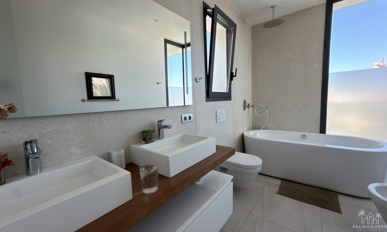 Resale - Villa - Finestrat - Costa Blanca