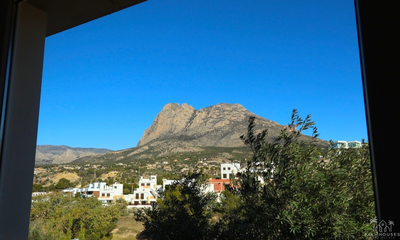 Resale - Villa - Finestrat - Costa Blanca