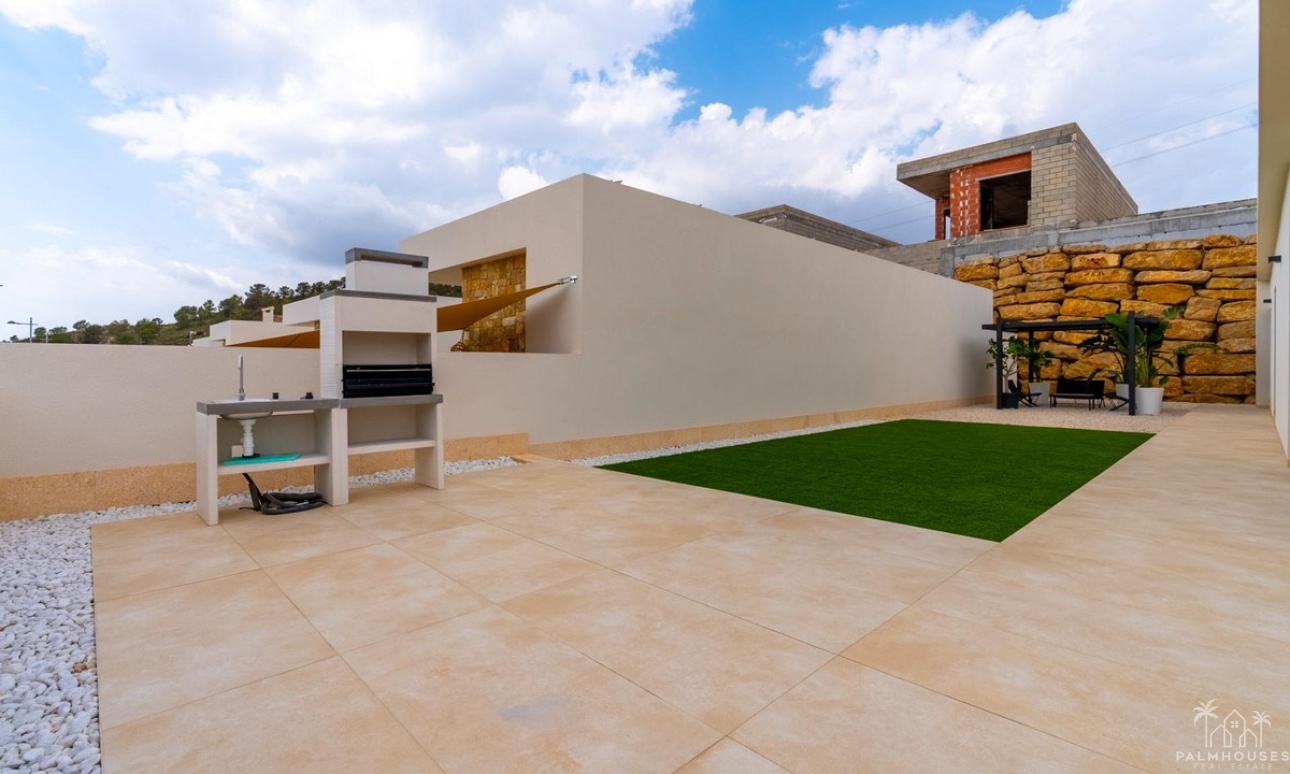 Resale - Villa - Finestrat