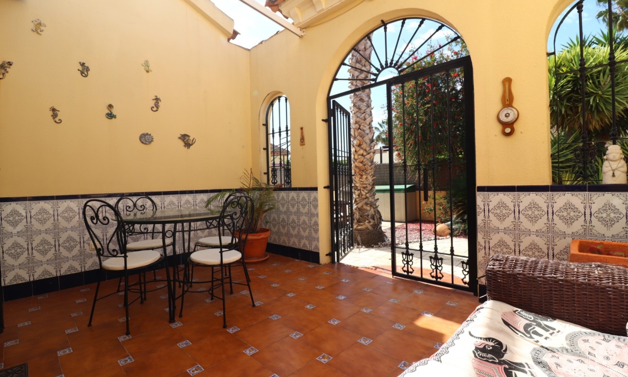 Resale - Villa - Formentera del Segura - Fincas de La Vega
