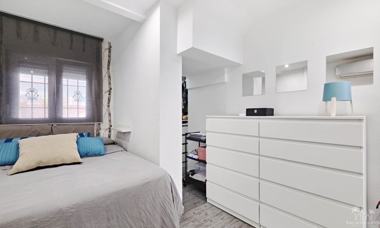 Resale - Villa - Guardamar del Segura - El Raso