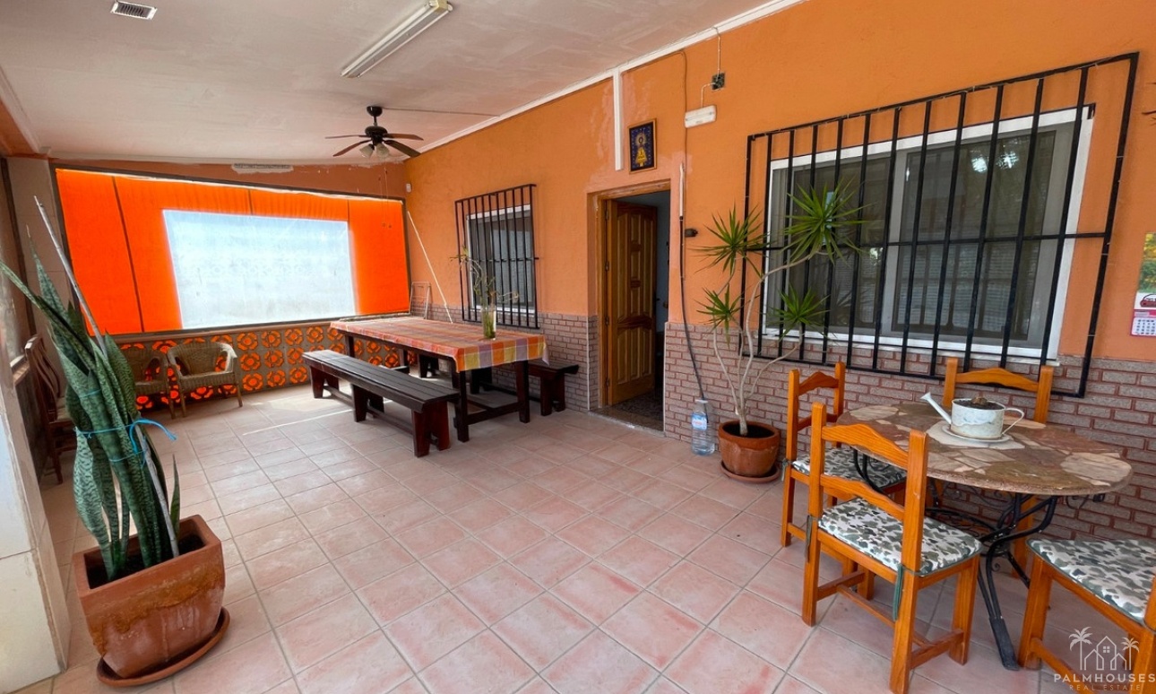 Resale - Villa - Guardamar del Segura - Guardamar del Segura Centro