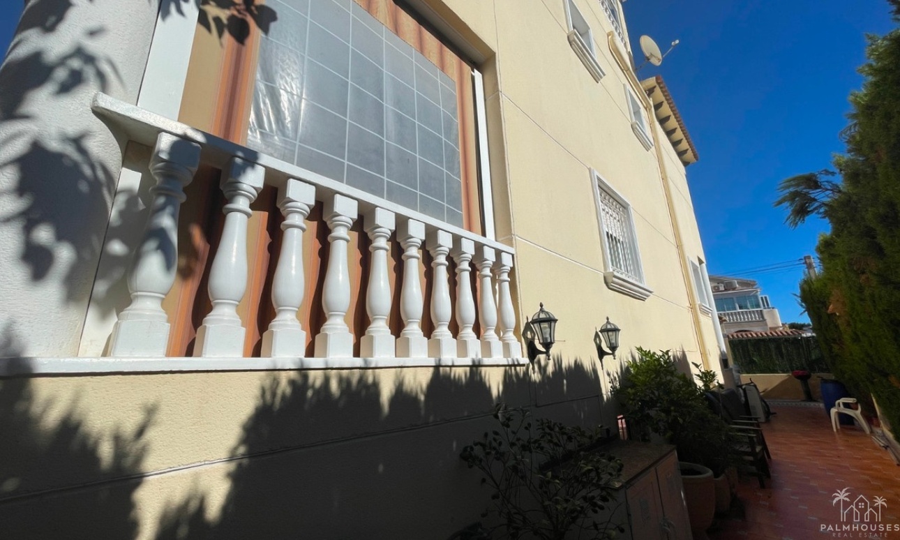 Resale - Villa - Guardamar del Segura - Guardamar del Segura Centro