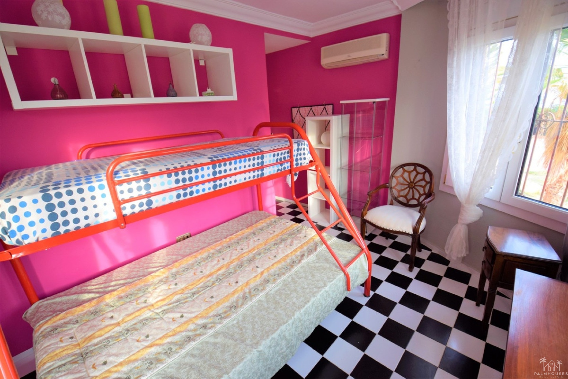 Resale - Villa - Guardamar del Segura - Guardamar del Segura Centro