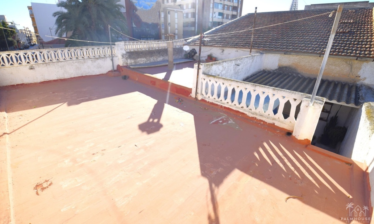 Resale - Villa - Guardamar del Segura - Guardamar del Segura Centro
