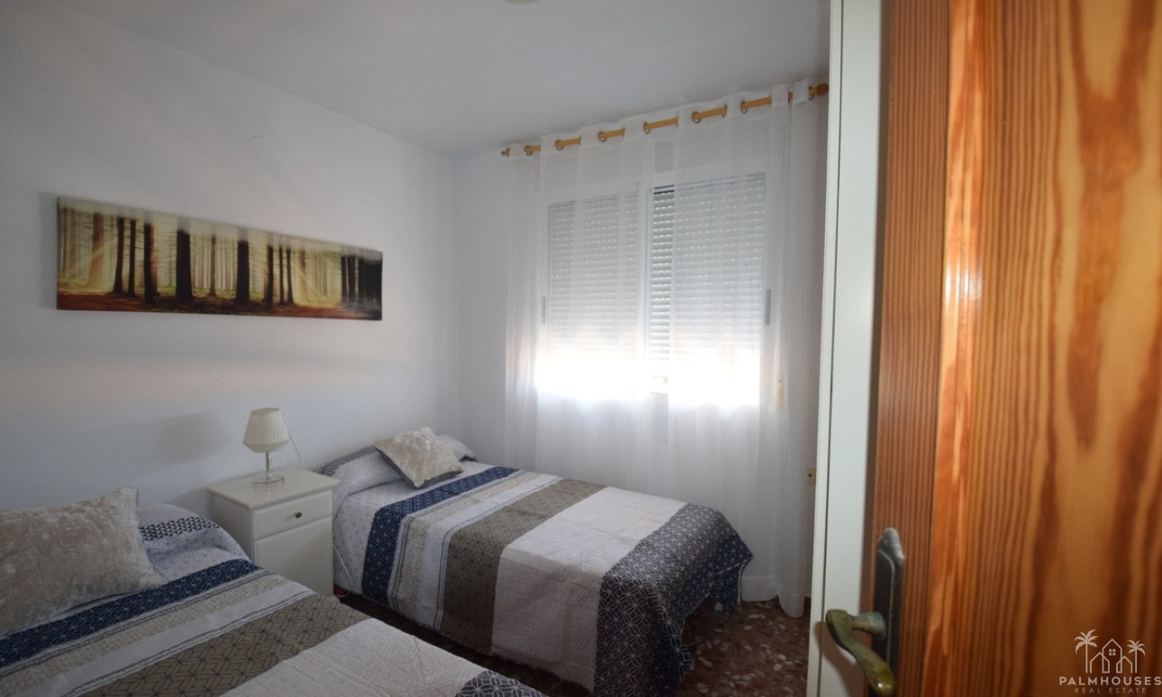 Resale - Villa - Guardamar del Segura - Guardamar del Segura Centro