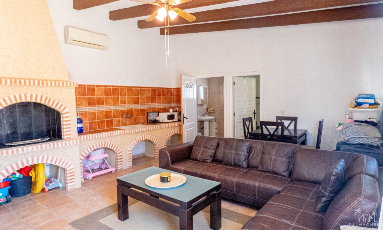 Resale - Villa - Heredades - Costa Blanca