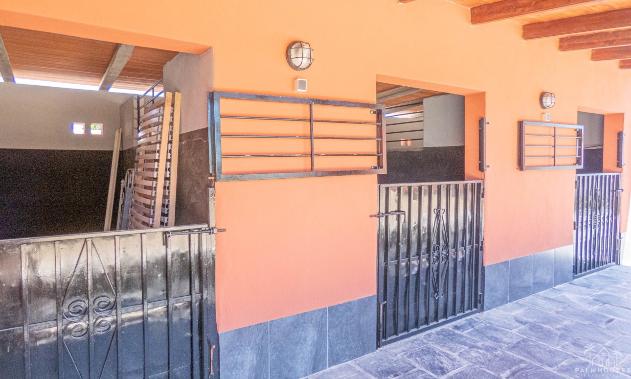 Resale - Villa - Heredades - Costa Blanca