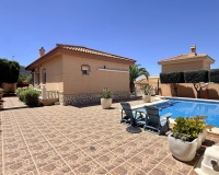Resale - Villa - Hondón de las Nieves