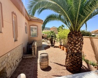 Resale - Villa - Hondón de las Nieves