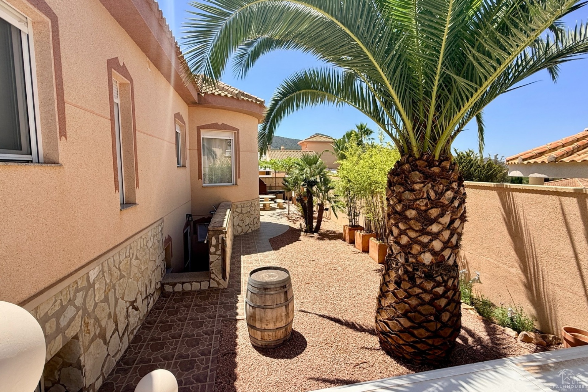 Resale - Villa - Hondón de las Nieves