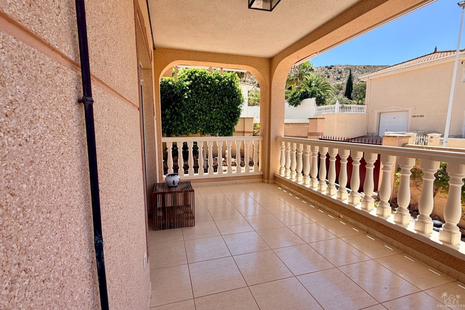 Resale - Villa - Hondón de las Nieves