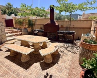 Resale - Villa - Hondón de las Nieves