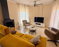 Resale - Villa - Hondón de las Nieves