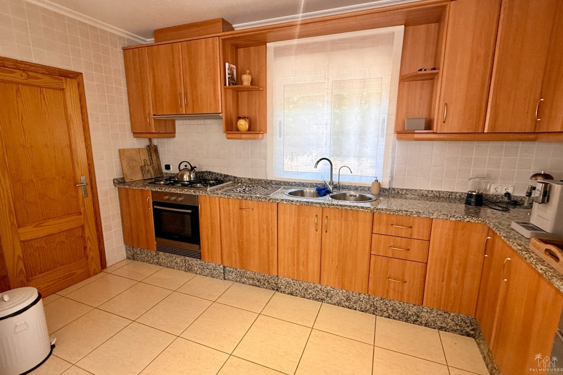 Resale - Villa - Hondón de las Nieves