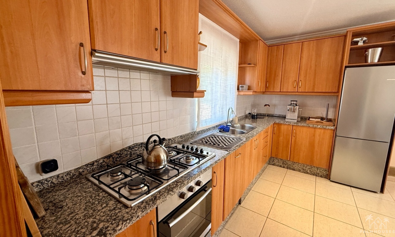Resale - Villa - Hondón de las Nieves
