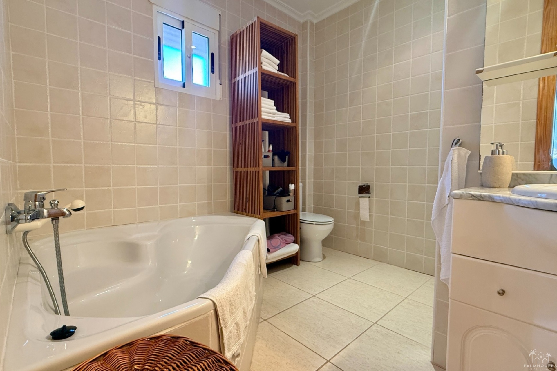 Resale - Villa - Hondón de las Nieves