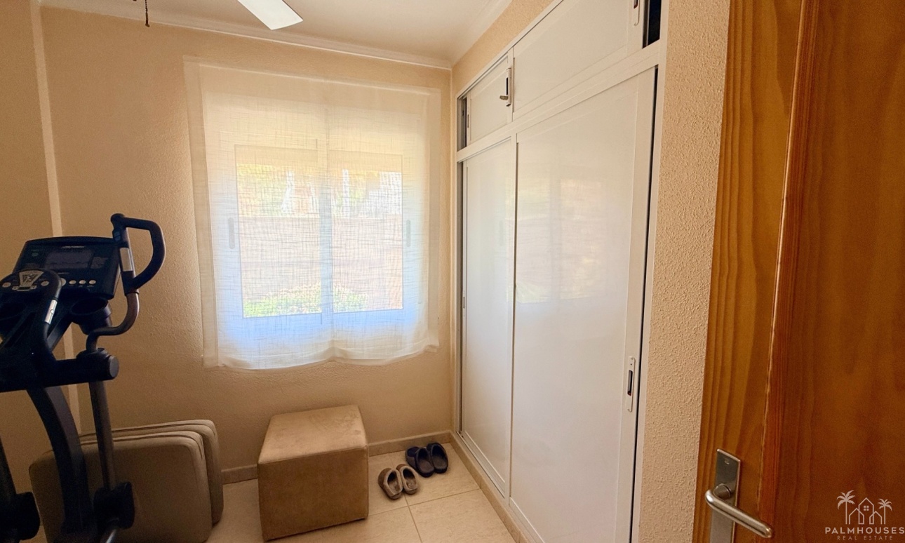 Resale - Villa - Hondón de las Nieves