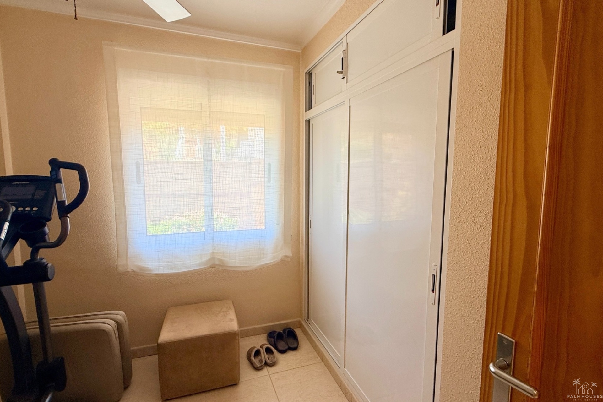 Resale - Villa - Hondón de las Nieves