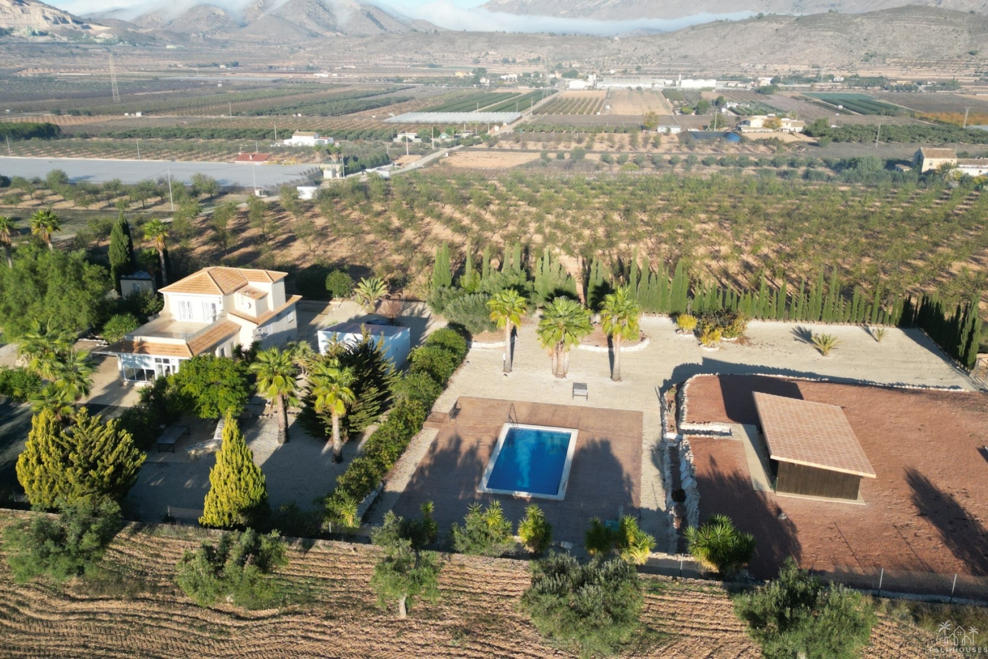 Resale - Villa - Hondón de las Nieves
