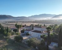 Resale - Villa - Hondón de las Nieves