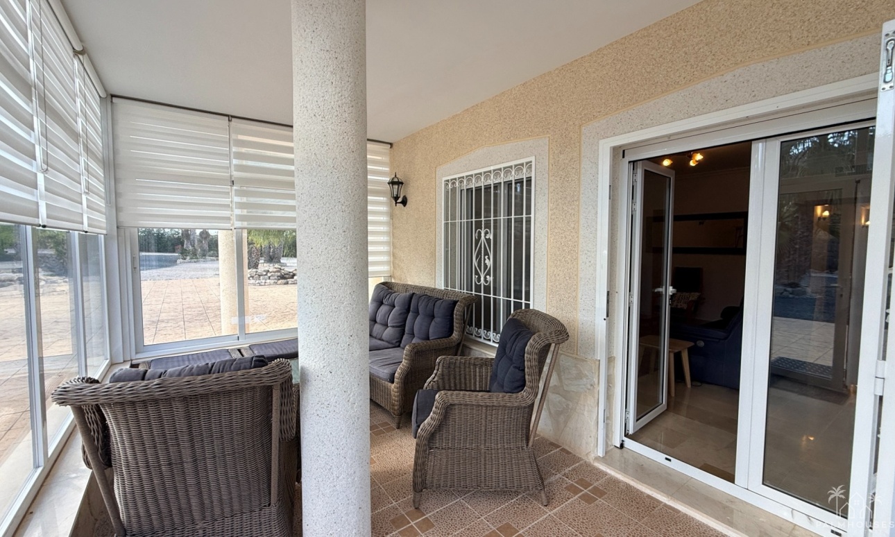 Resale - Villa - Hondón de las Nieves