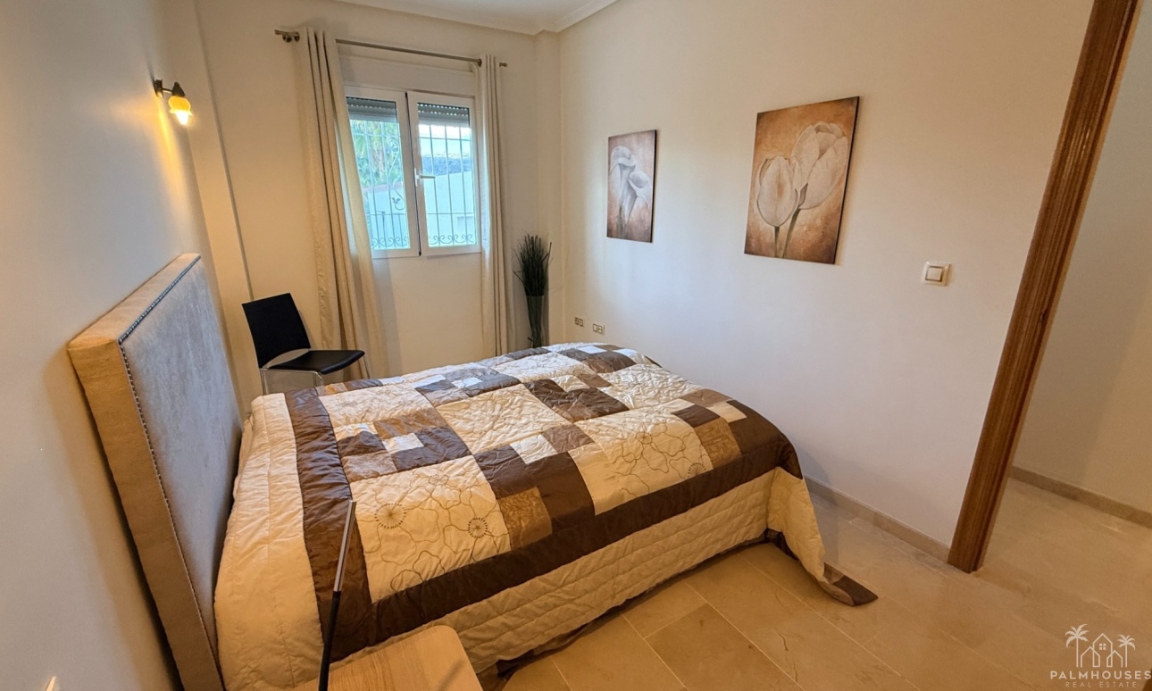 Resale - Villa - Hondón de las Nieves