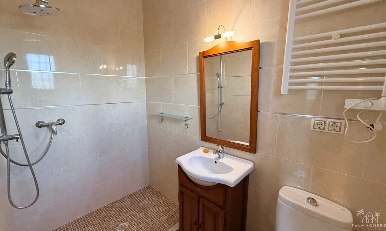 Resale - Villa - Hondón de las Nieves
