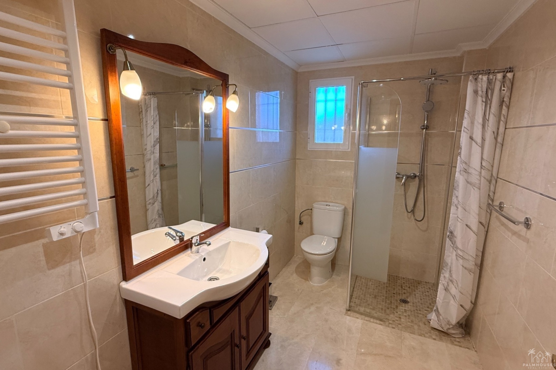 Resale - Villa - Hondón de las Nieves
