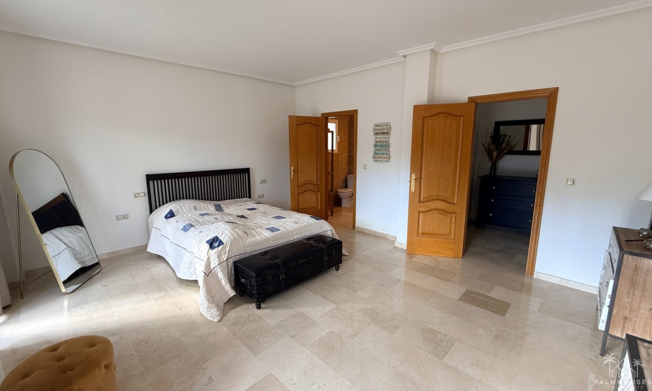 Resale - Villa - Hondón de las Nieves