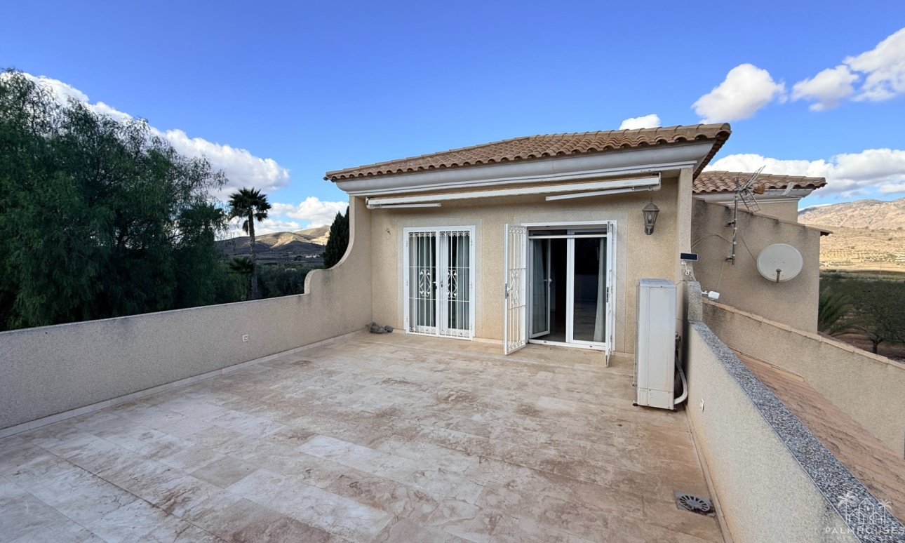 Resale - Villa - Hondón de las Nieves