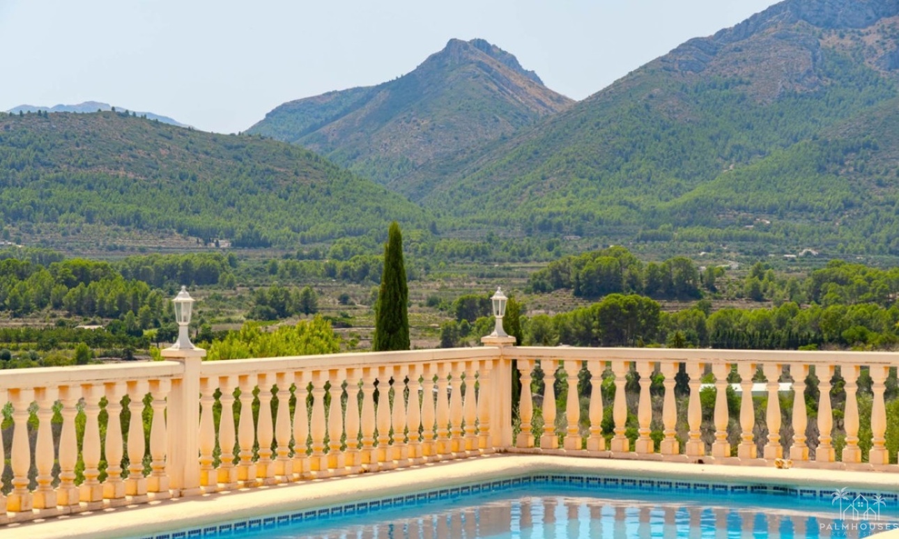 Resale - Villa - Jalon - Jalon Centro