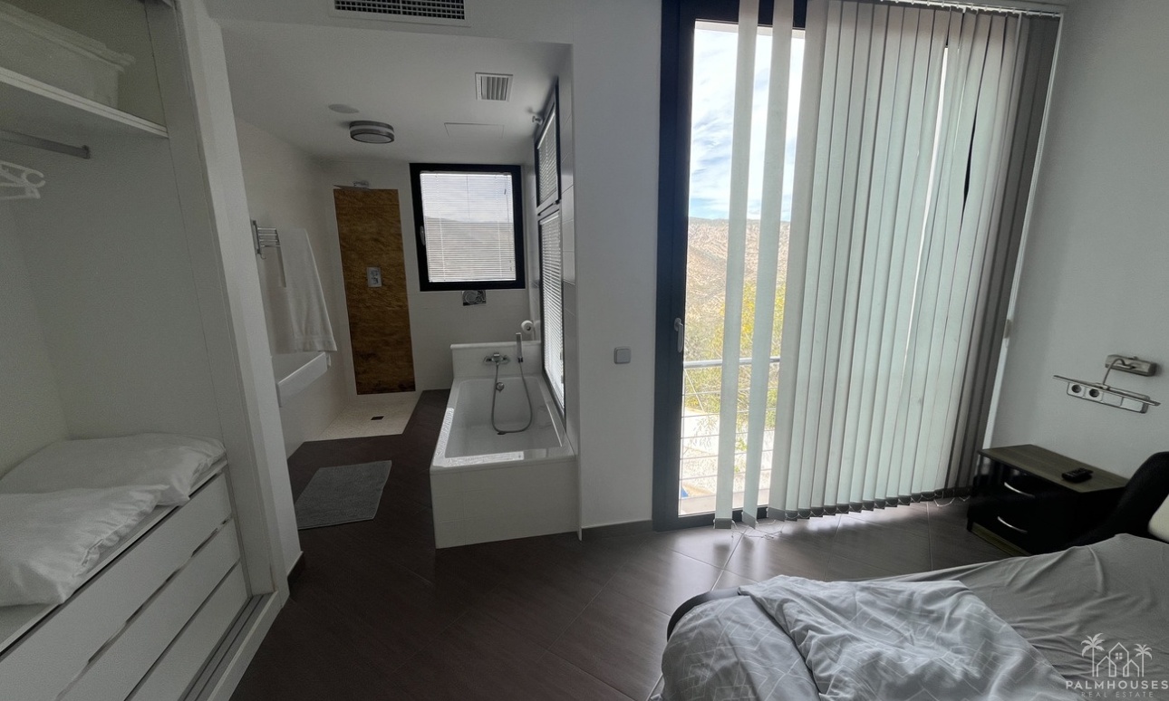 Resale - Villa - Jávea - Costa Blanca