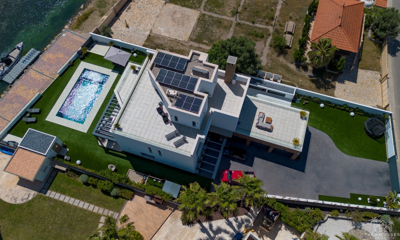 Resale - Villa - La Manga del Mar Menor - Costa Calida