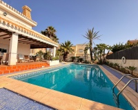 Resale - Villa - La Manga del Mar Menor - Costa Calida