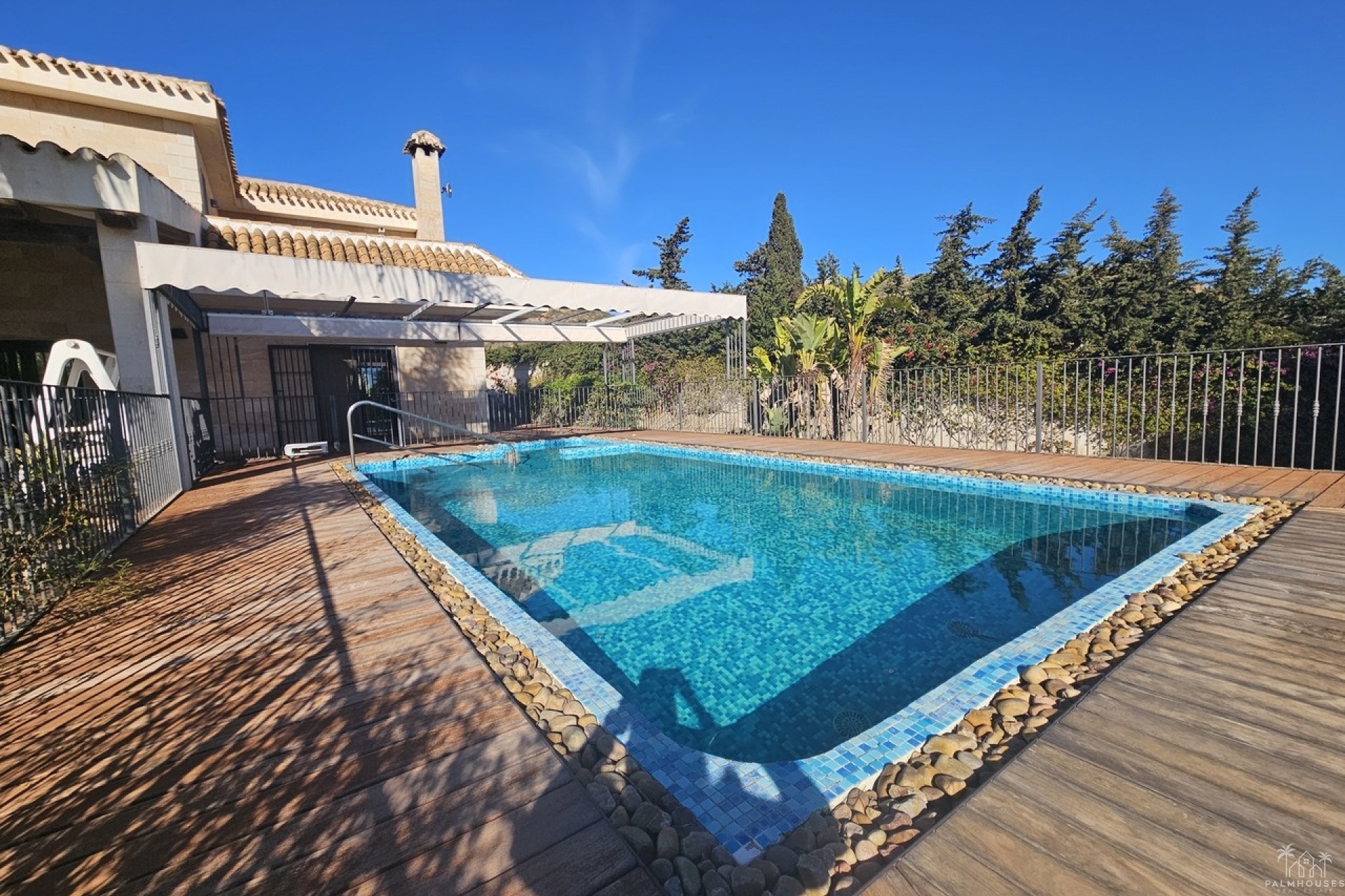 Resale - Villa - La Manga del Mar Menor - Costa Calida