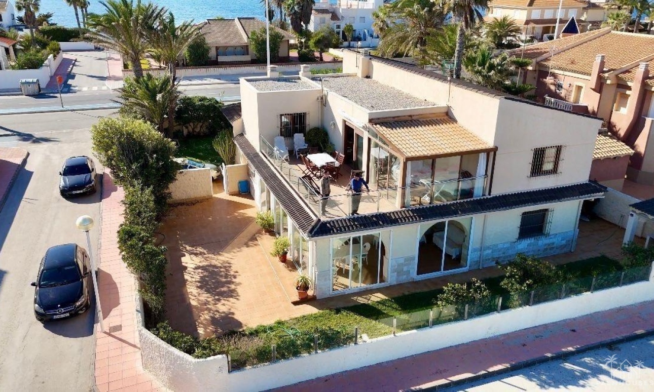 Resale - Villa - La Manga del Mar Menor - Playa De Las Gaviotas-el Pedrucho