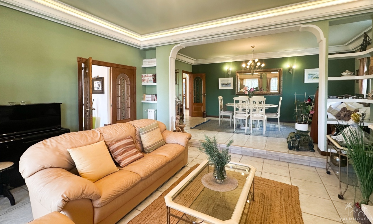 Resale - Villa - La Mata - Costa Blanca