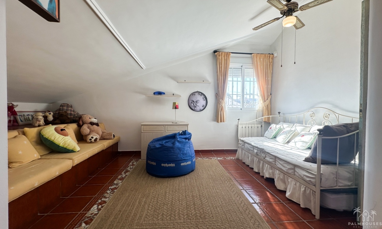 Resale - Villa - La Mata - Costa Blanca