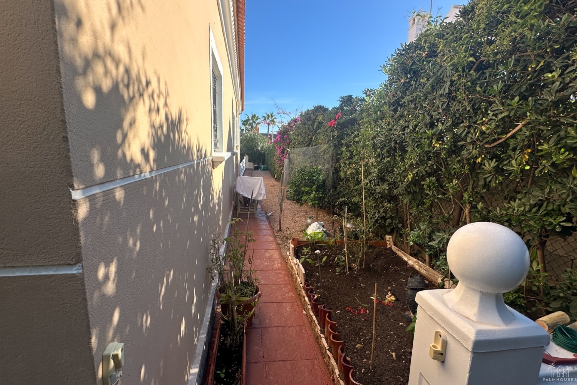 Resale - Villa - La Mata - Costa Blanca