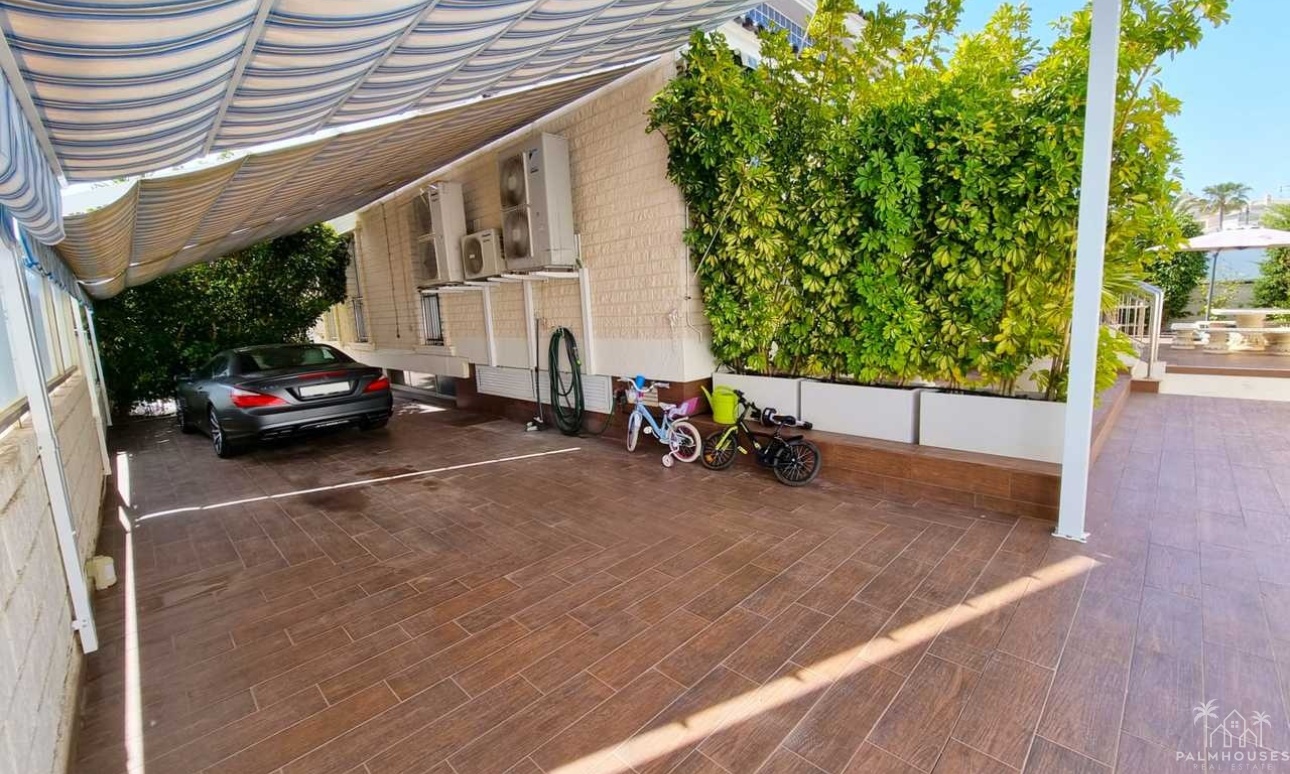 Resale - Villa - La Mata - Costa Blanca