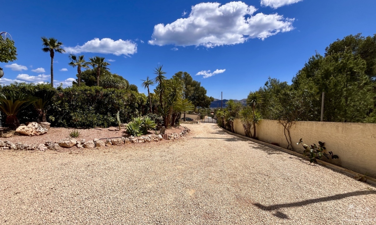 Resale - Villa - la Nucia - Costa Blanca