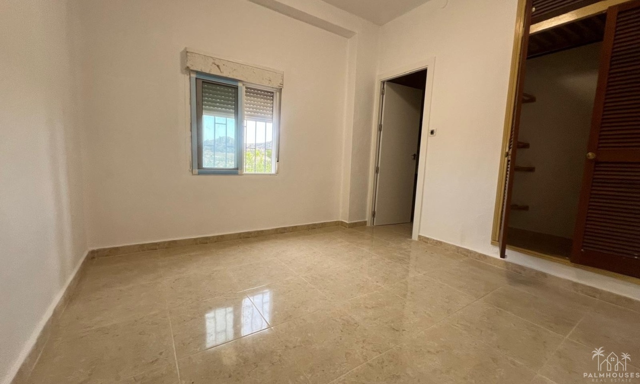 Resale - Villa - La Solana