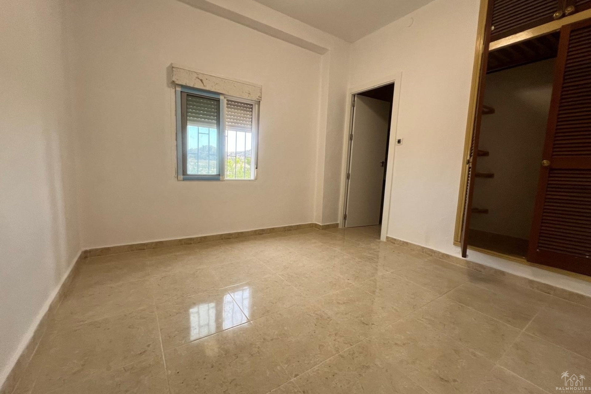 Resale - Villa - La Solana