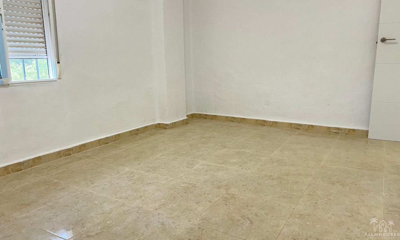Resale - Villa - La Solana