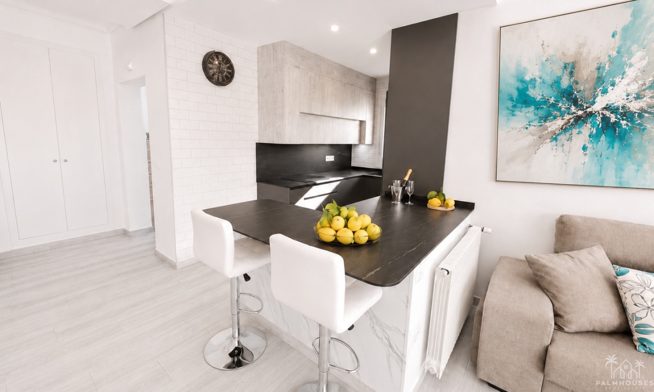 Resale - Villa - La Torre Golf Resort - Inland