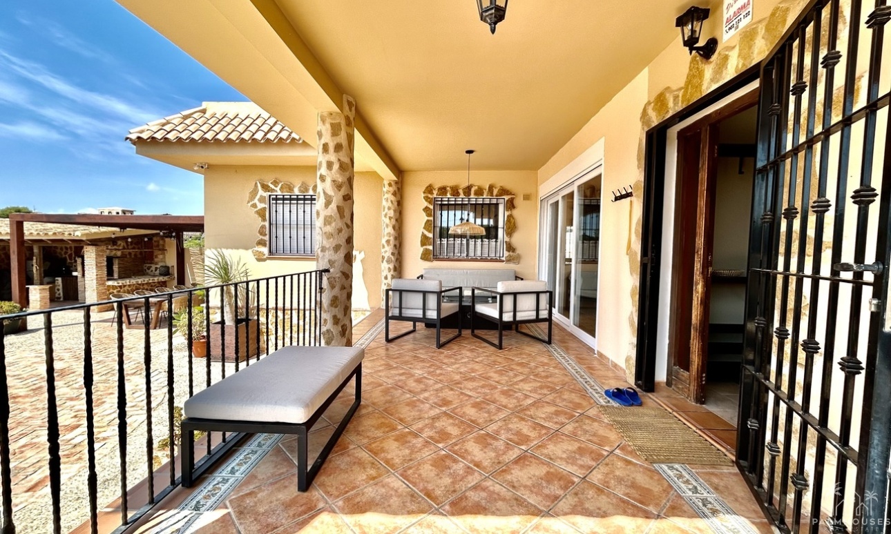 Resale - Villa - La Zenia - Costa Blanca