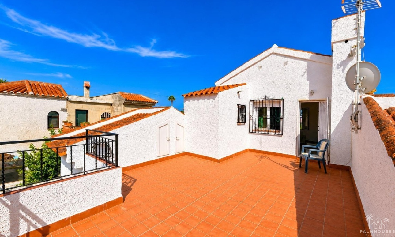 Resale - Villa - Los Alcazares - Los Alcazares Centro